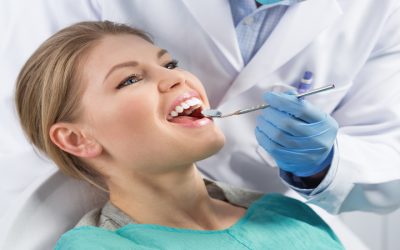 3 Common Signs That You Need To Visit A Dentist For A Tooth Canal Treatment